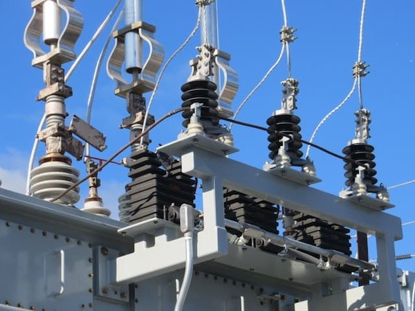 What Techniques Are Available for Deep Retrofitting of Older Commercial Buildings for Energy Efficiency?